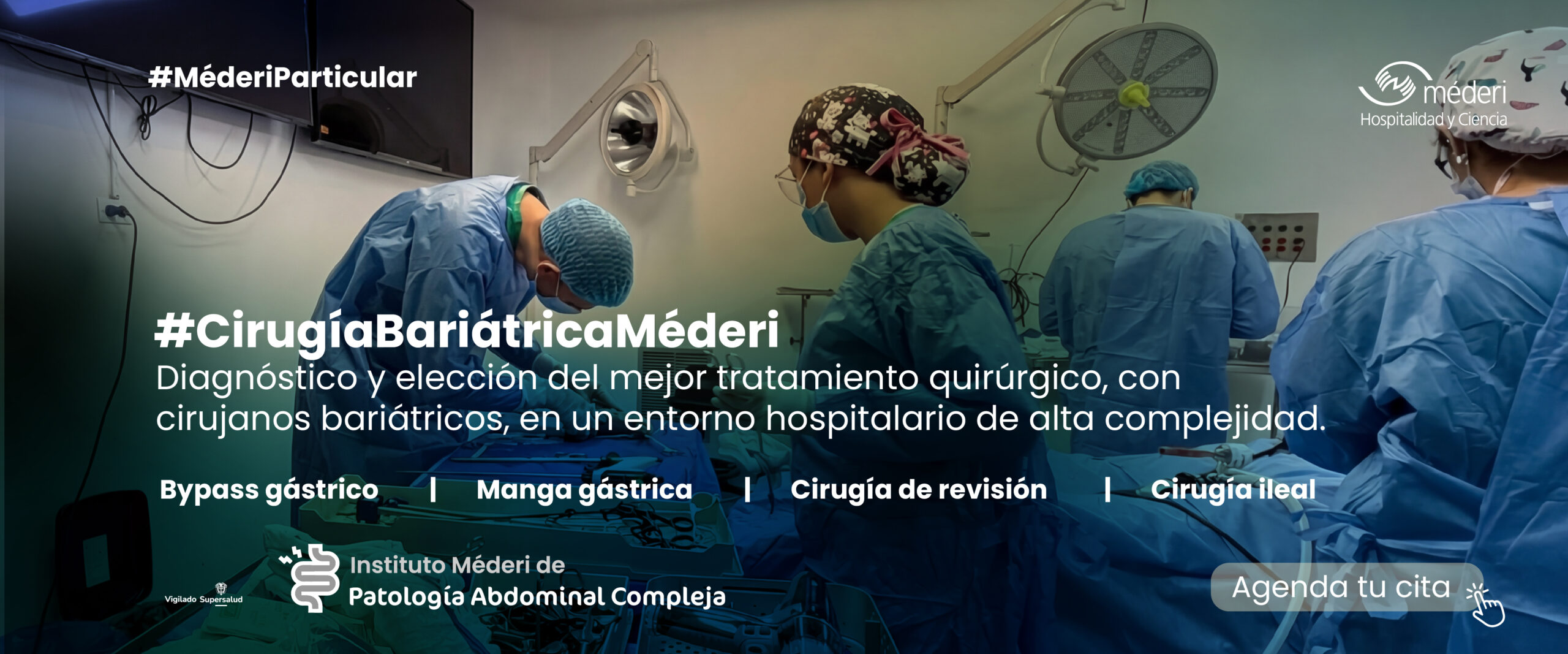 Especialistas del Hospital Méderi realizando cirugía bariátrica avanzada en un entorno de alta complejidad.